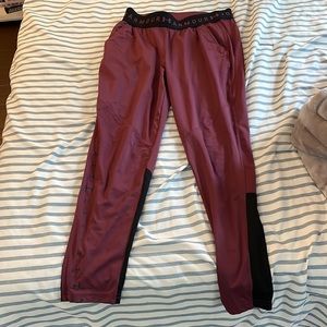 Under armour joggers size XS. Great condition